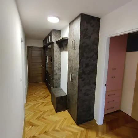 Apartment Dunja