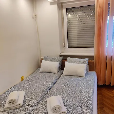 Dunja Apartment *